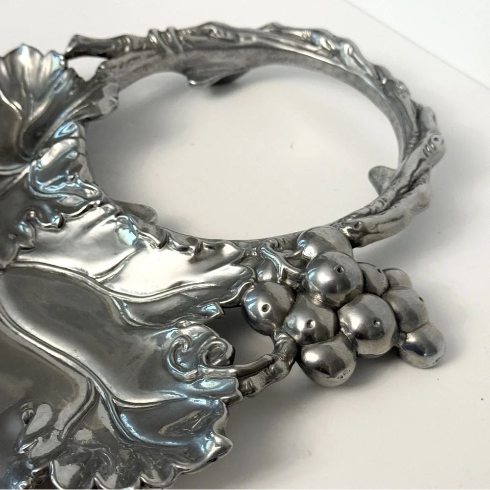 Arthur Court Cast Aluminum Grape Leaves Cheese Crackers Tray 2006